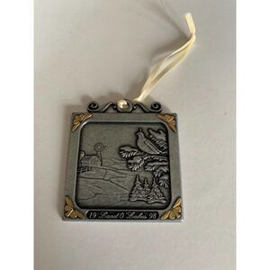 1998 land o lakes pewter ornament